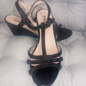 LAST CHNACE: 8 Bella Marie Black glitter dress wedges